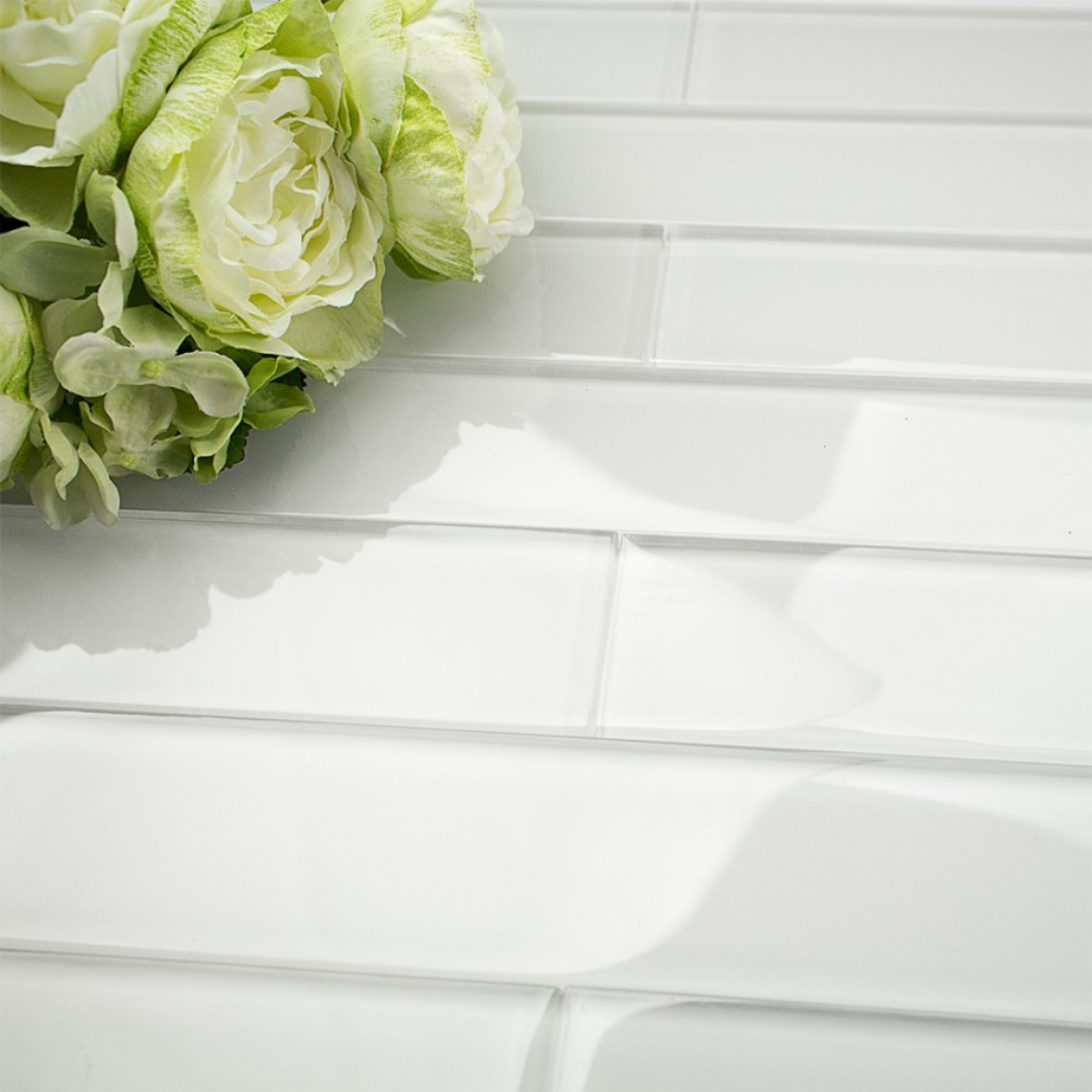 Loft Super White Polished Glass Tile